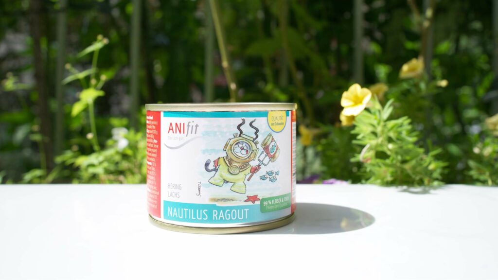 Anifit Katzenfutter: Das Nautilus Ragout überzeugt mit einer Vielfalt an Fisch und Fleisch.